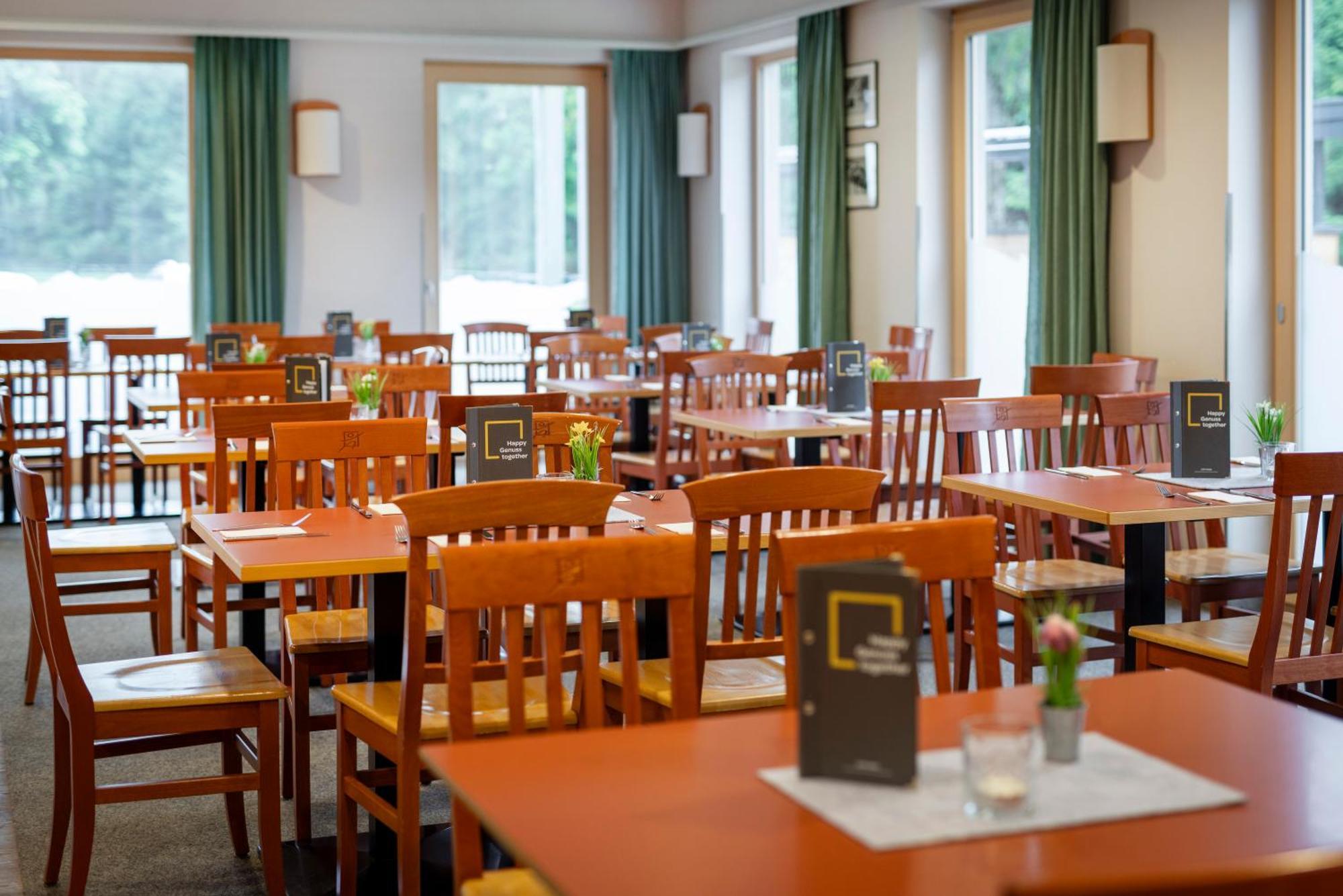 Jufa Hotel Kaprun - Summercard Included Екстериор снимка