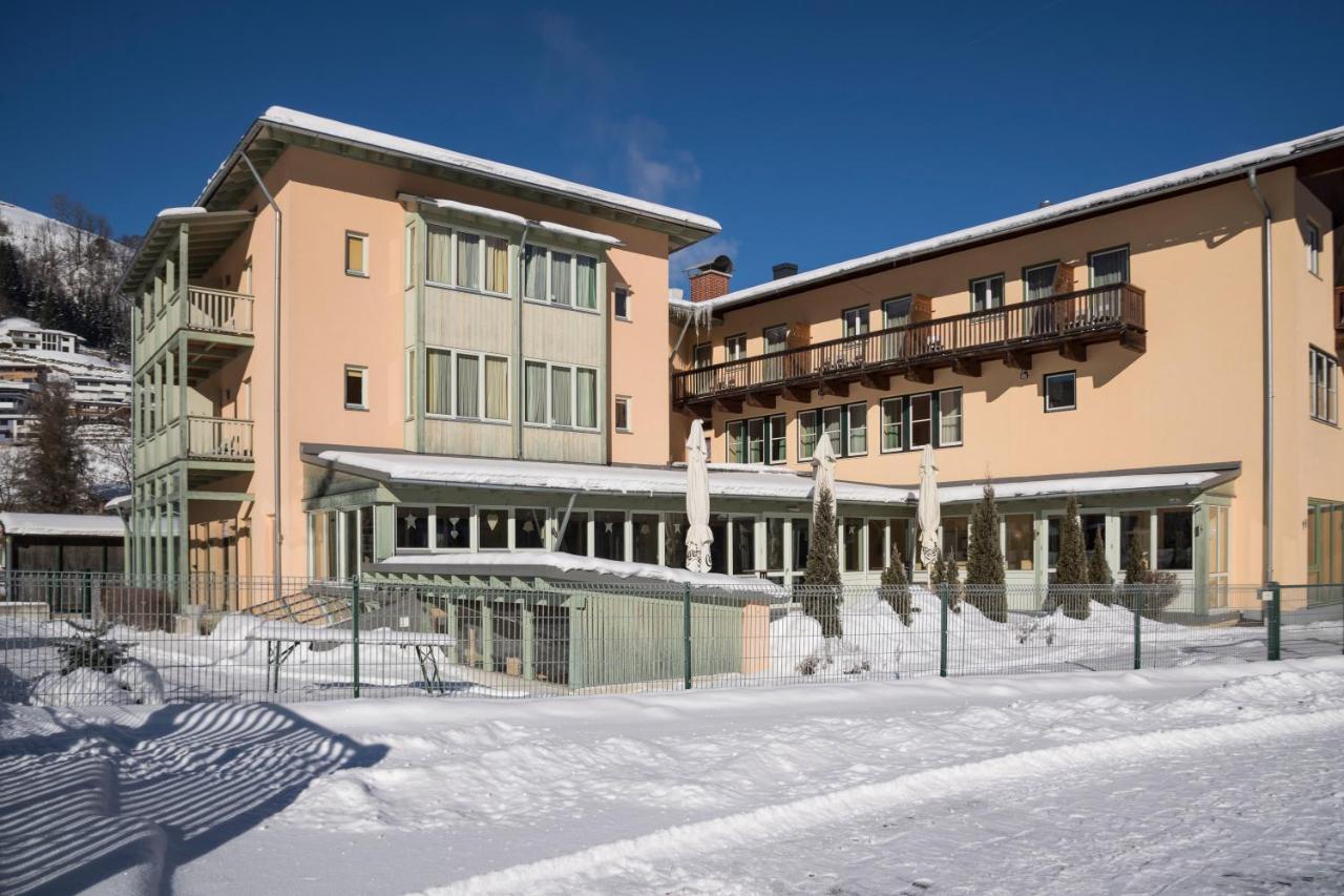 Jufa Hotel Kaprun - Summercard Included Екстериор снимка